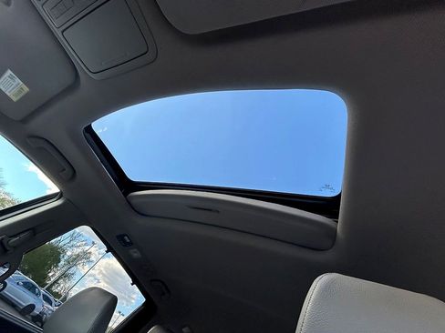 Used 2014 Honda Odyssey EX-L image 11