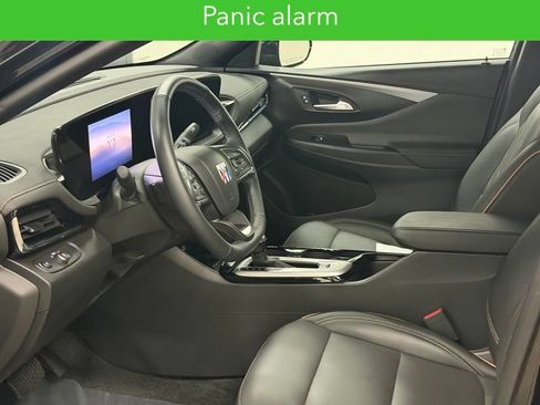 Certified 2025 Buick Envista Avenir FWD image 28