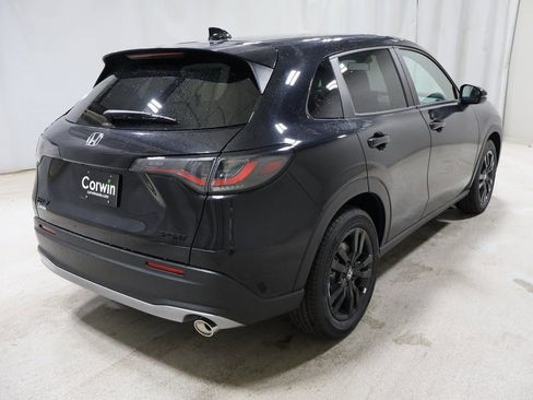 New 2026 Honda HR-V Sport image 7
