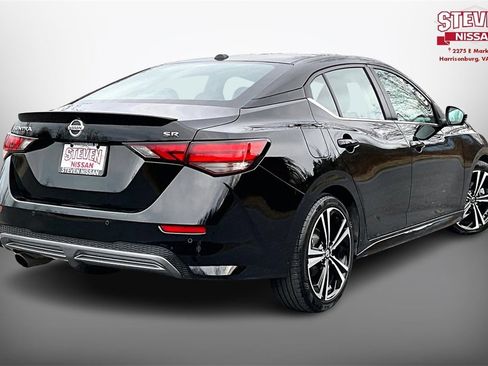 Used 2022 Nissan Sentra SR w/ Trunk Package image 6