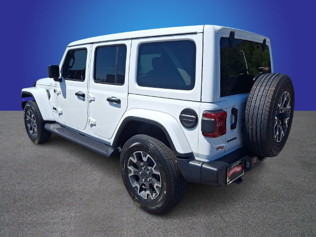 New 2026 Jeep Wrangler Unlimited Sahara AWD/4WD image 4