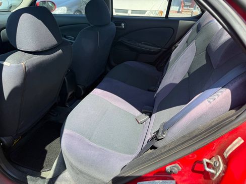 Used 2005 Nissan Sentra 1.8 S w/ (J01) Sunroof Pkg FWD image 14