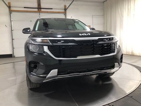 New 2025 Kia Seltos EX w/ EX Sunroof Package image 2