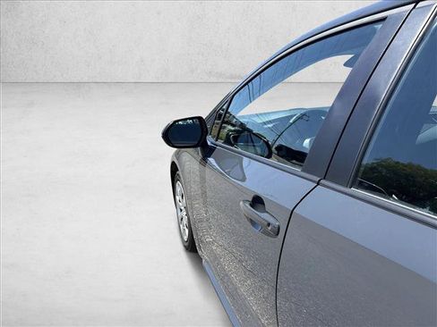 Used 2026 Toyota Corolla LE FWD image 29