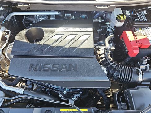 Certified 2024 Nissan Rogue SV image 29