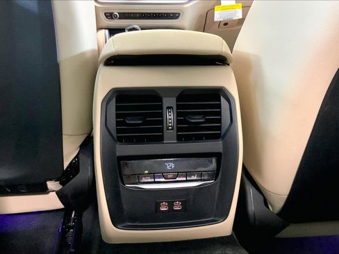 Used 2023 BMW 430i xDrive Coupe w/ M Sport Package image 34