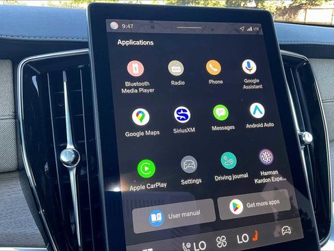 New 2026 Volvo XC90 T8 Plus w/ Protection Package Premier image 21