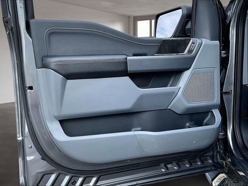 Used 2022 Ford F150 XLT w/ Equipment Group 302A High image 21