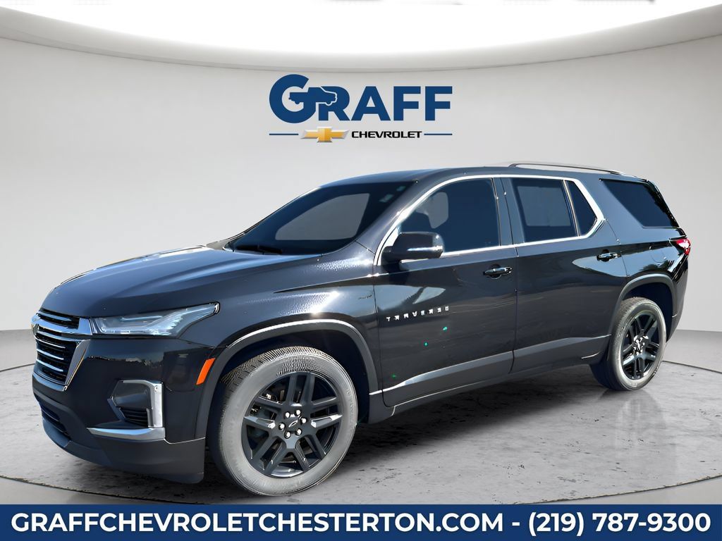 Used 2023 Chevrolet Traverse LT w/ Rear Camera Mirror Package AWD/4WD image 13