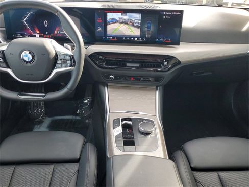 Used 2025 BMW 330i Sedan image 17