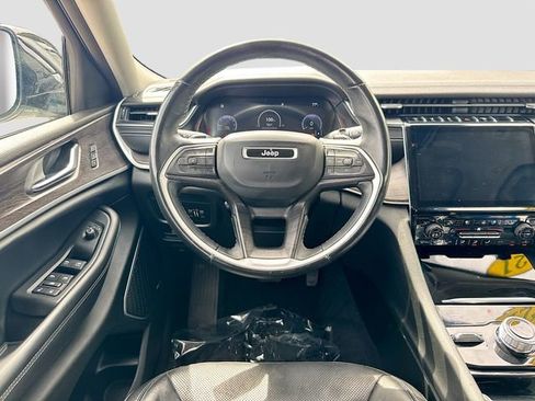 Used 2021 Jeep Grand Cherokee L Limited w/ Luxury Tech Group II AWD/4WD image 29