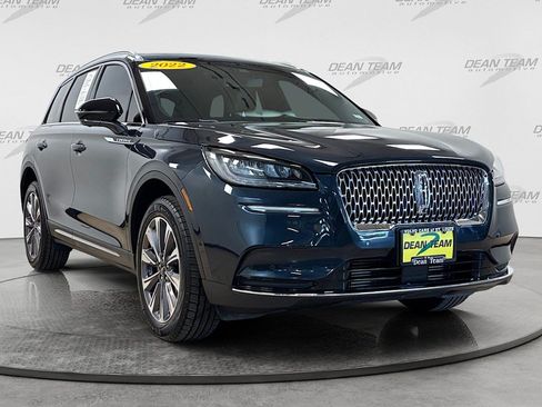 Used 2022 Lincoln Corsair Reserve w/ Equipment Group 201A AWD/4WD image 3