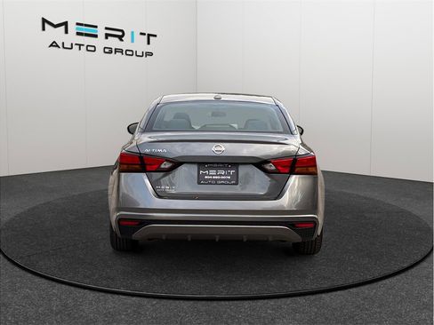 Used 2020 Nissan Altima 2.5 S image 8