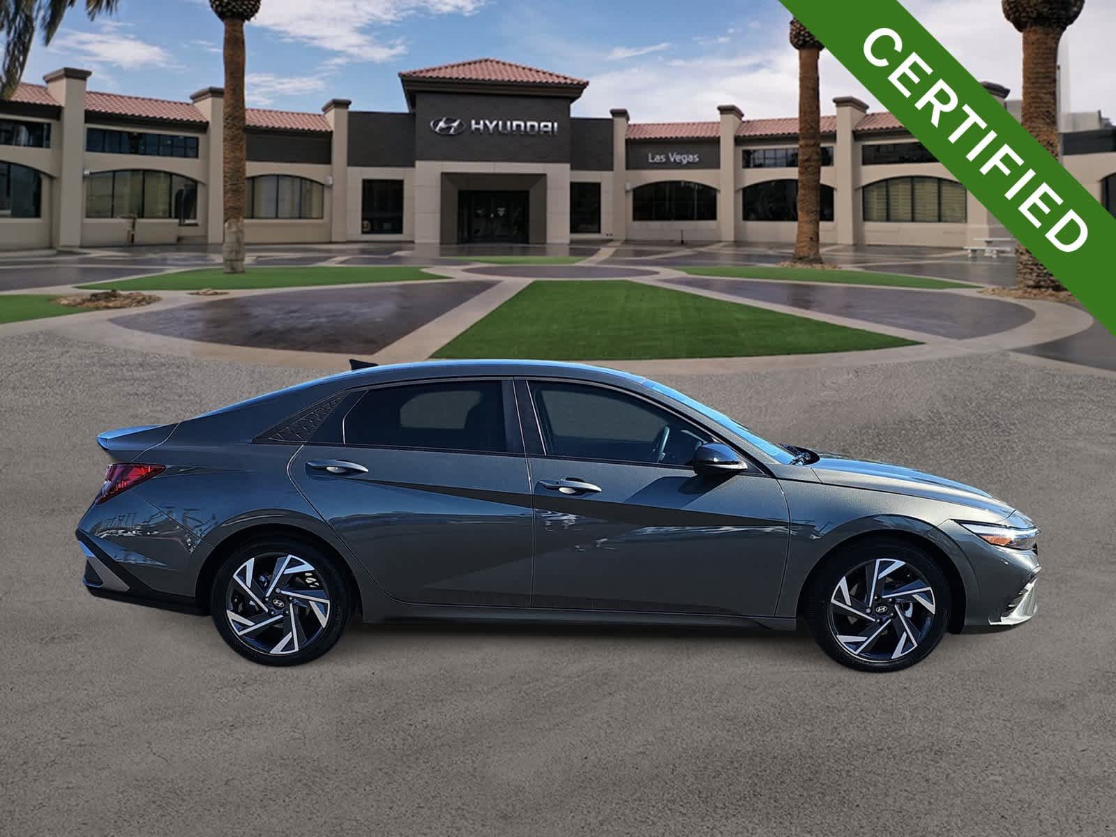 Certified 2025 Hyundai Elantra Sport FWD image 9