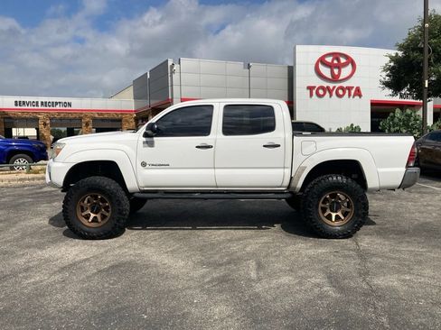 Used 2013 Toyota Tacoma PreRunner w/ SR5 Pkg RWD image 6