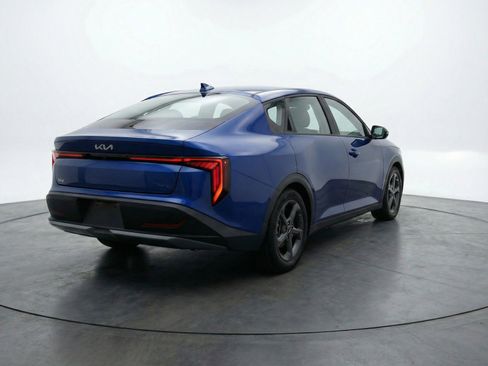 Used 2025 Kia K4 FWD image 9