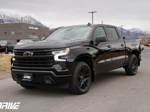 Used 2024 Chevrolet Silverado 1500 RST w/ Protection Package AWD/4WD image 6