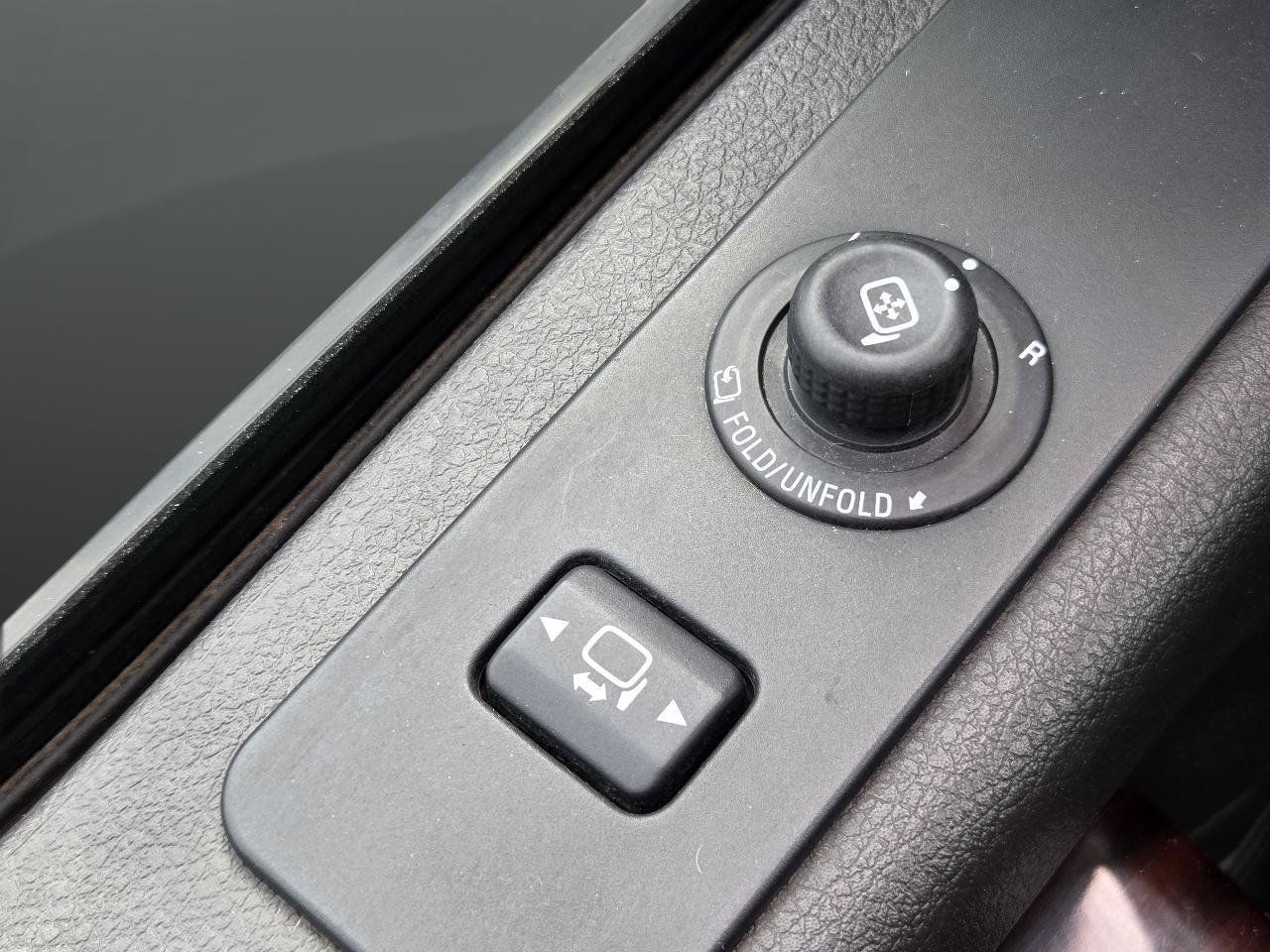 Used 2010 Ford F250 Lariat AWD/4WD image 27