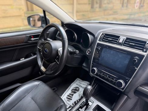 Used 2019 Subaru Outback 2.5i Limited w/ Popular Package #2 image 14