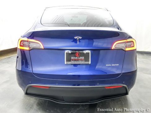 Used 2020 Tesla Model Y Long Range image 7