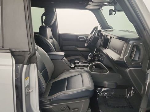 Used 2022 Ford Bronco Outer Banks image 30