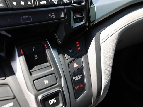 Used 2019 Honda Odyssey EX image 19