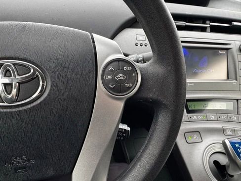 Used 2014 Toyota Prius Three image 23