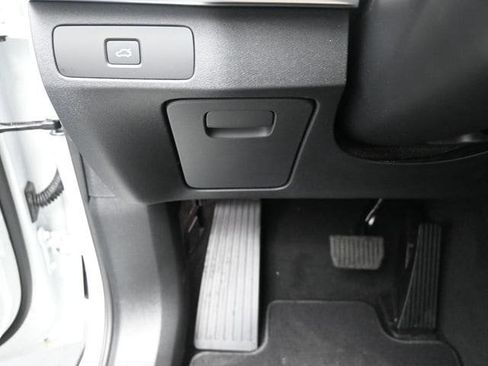 Certified 2026 Volvo XC90 B6 Ultra AWD/4WD image 16