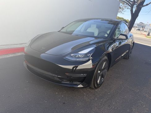Used 2021 Tesla Model 3 Standard Range Plus RWD image 1