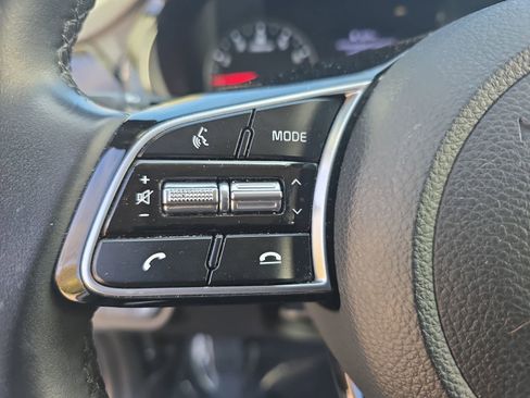 Used 2023 Kia Seltos EX image 18