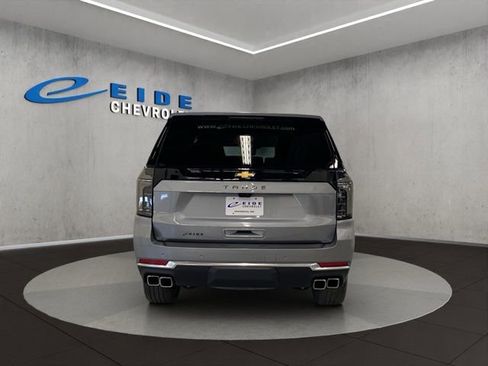 Used 2025 Chevrolet Tahoe High Country AWD/4WD image 5