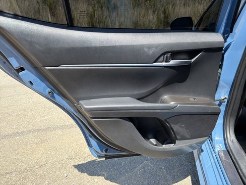 Used 2023 Toyota Camry SE FWD image 21