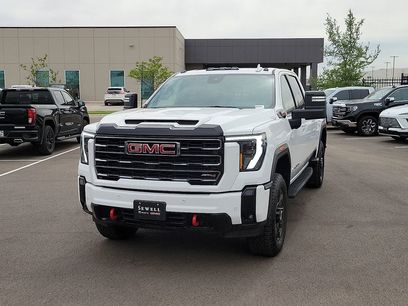 Used 2025 GMC Sierra 2500 AT4 w/ AT4 Premium Plus Package