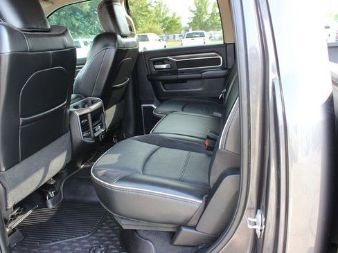 Used 2019 RAM 2500 Laramie w/ Cold Weather Group image 7