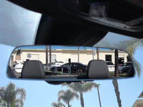 Used 2022 BMW 430i Convertible w/ M Sport Package image 27