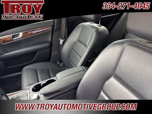 Used 2014 Mercedes-Benz C 250 Sedan image 39
