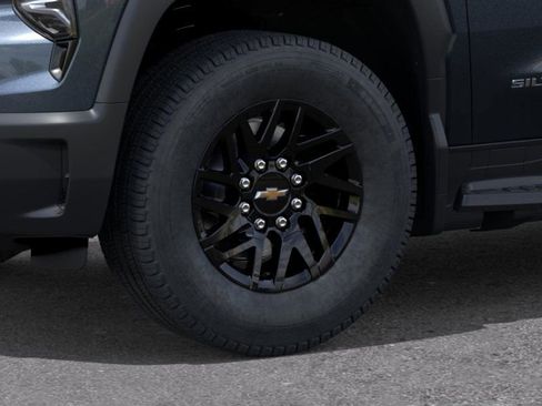 New 2026 Chevrolet Silverado EV LT image 33