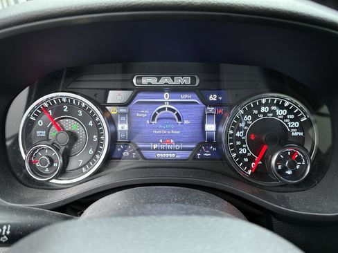 Used 2022 RAM 1500 Big Horn image 10