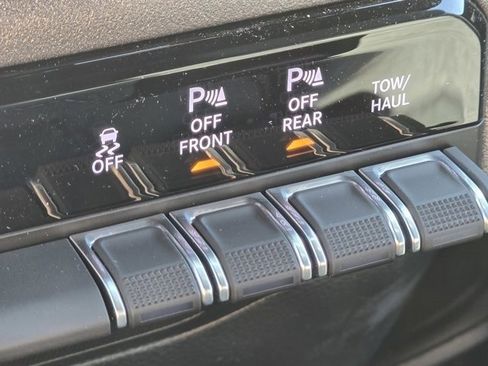 Used 2025 RAM 1500 Tradesman w/ Night Edition AWD/4WD image 8