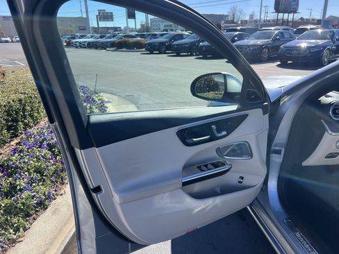 Used 2023 Mercedes-Benz C 300 4MATIC Sedan w/ Pinnacle Trim Package image 14