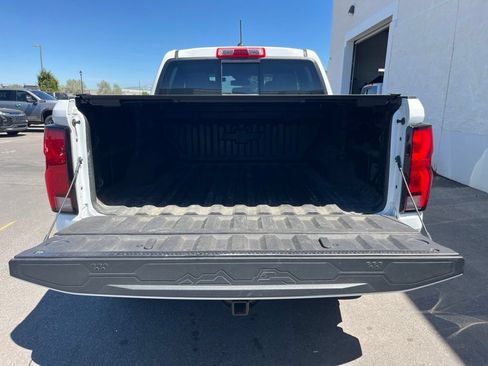 Used 2023 Chevrolet Colorado Z71 w/ Z71 Convenience Package 2 AWD/4WD image 29