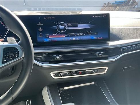Used 2025 BMW X5 sDrive40i w/ M Sport Package RWD image 6