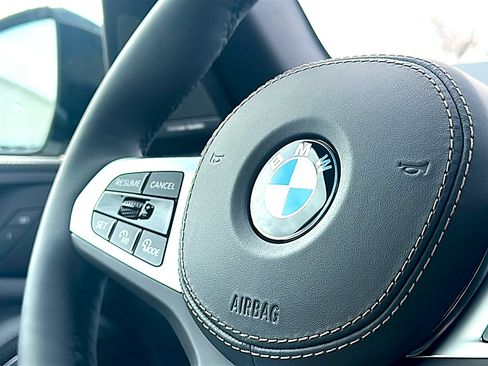 New 2026 BMW X5 xDrive40i w/ M Sport Package AWD/4WD image 21