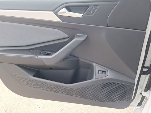 New 2026 Volkswagen Jetta SE image 19