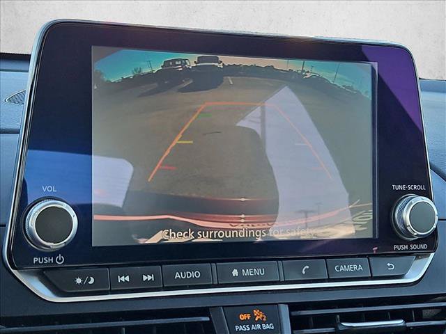 Used 2025 Nissan Altima 2.5 SV FWD image 18