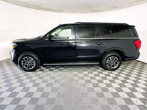Used 2023 Ford Expedition Max XLT RWD image 6
