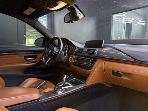 Used 2018 BMW M4 Coupe RWD image 23