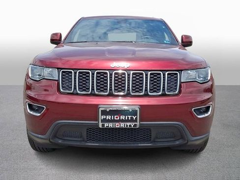 Used 2021 Jeep Grand Cherokee Laredo X AWD/4WD image 2