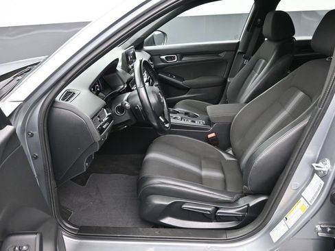 Used 2023 Honda Civic Sport image 12