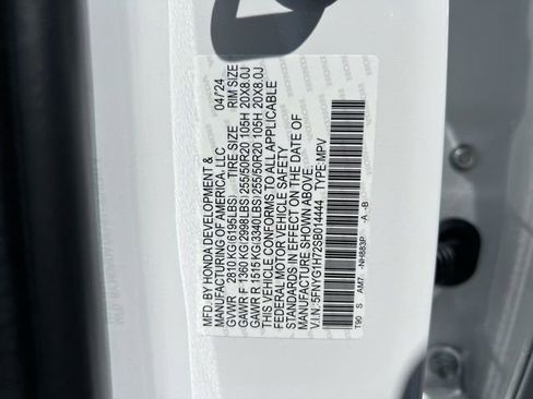 Certified 2025 Honda Pilot Touring image 46
